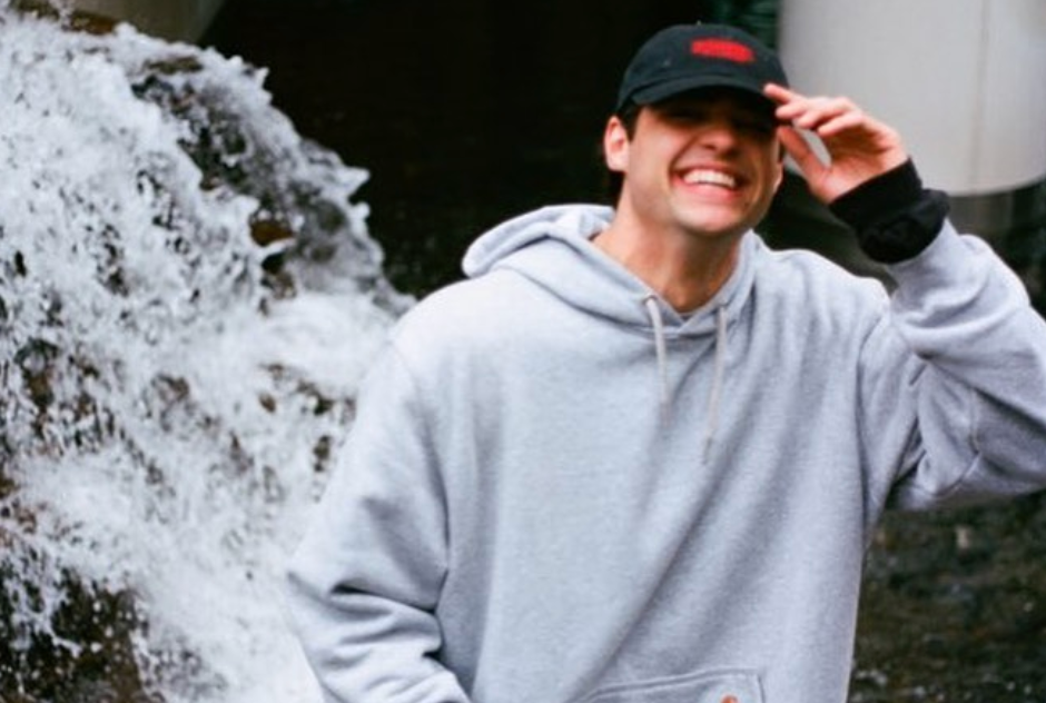 Noah centineo online hoodie