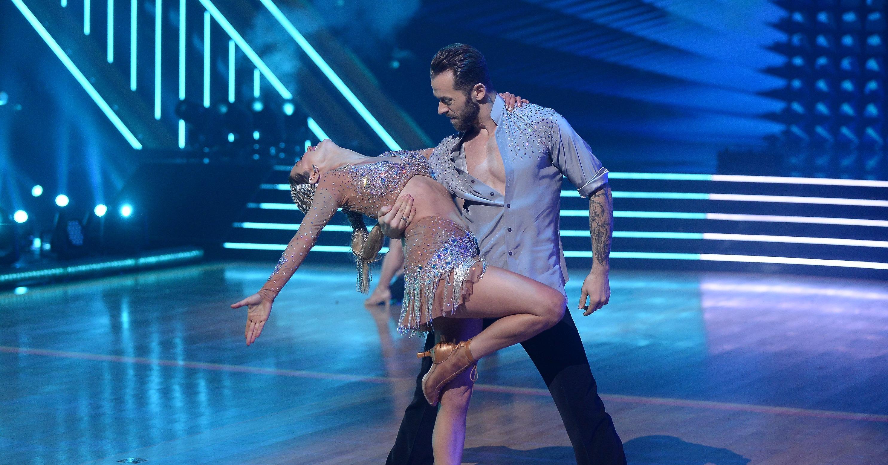 dwts artem