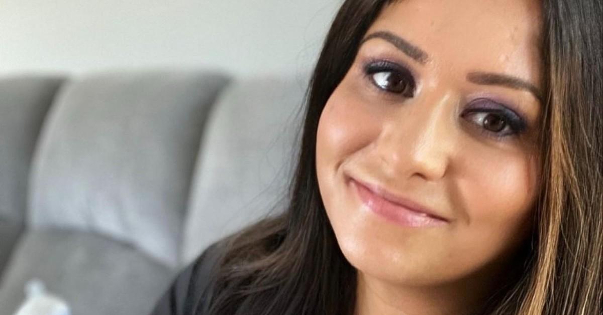 Details on the 'Return to Amish' Cast Instagrams