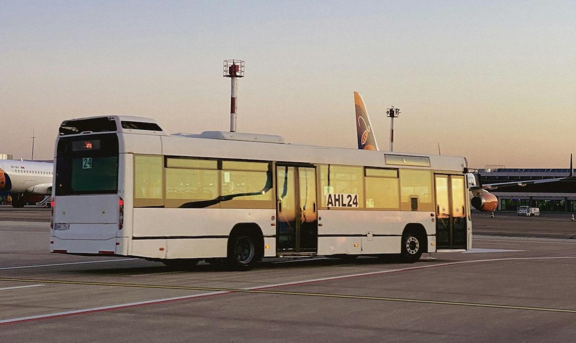 bus flight american airlines