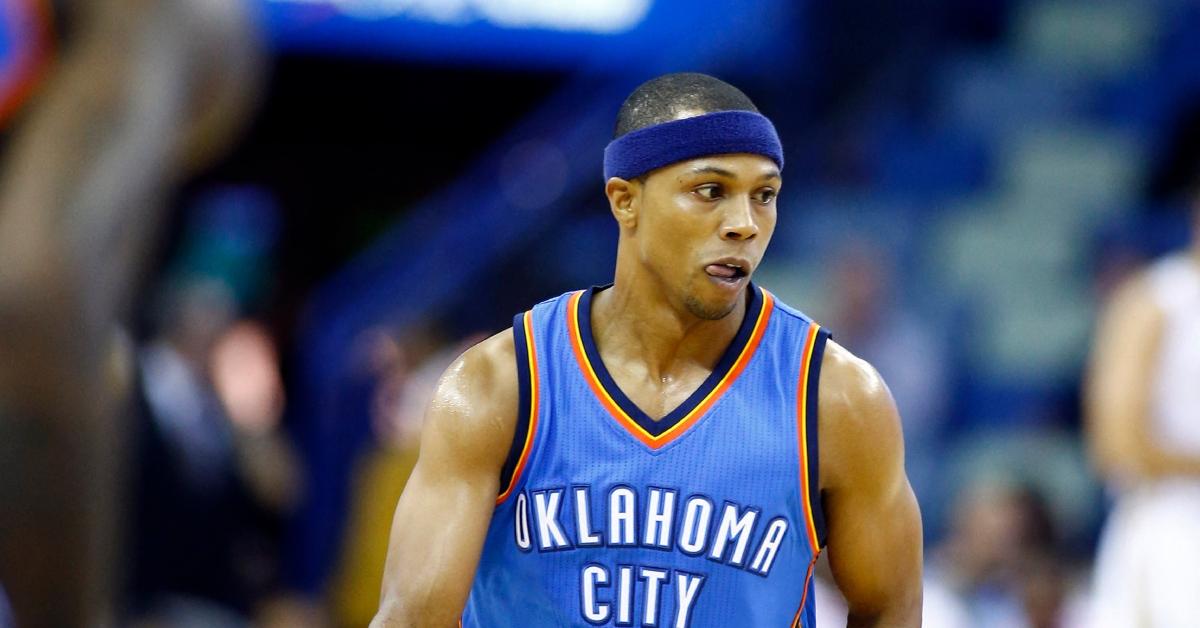 Sebastian Telfair playing a game during his NBA career.