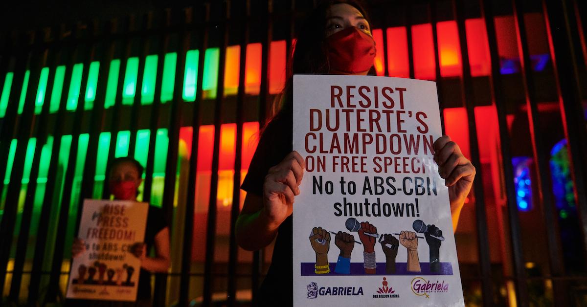 duterte abs cbn protest