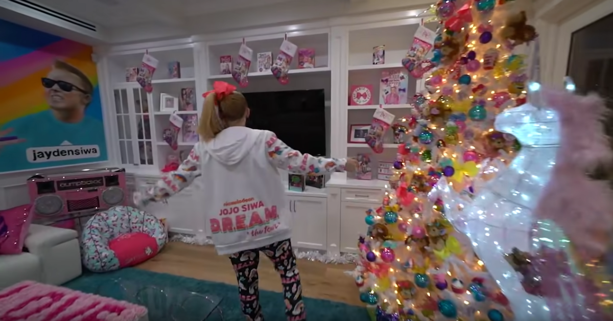 jojo siwa living room