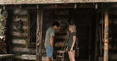 Travis and Nat in 'Yellowjackets'