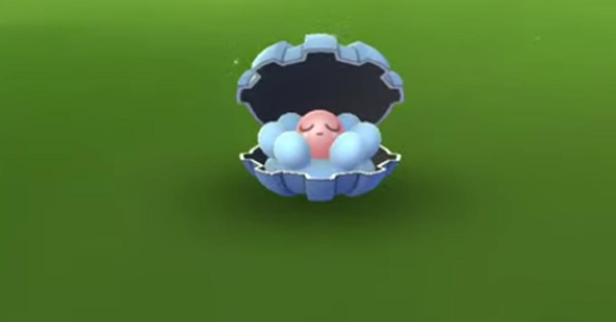 Which of these Clamperl will evolve into Gorebyss? This is critical since  it's the last Hoenn pokemon I need, and I only have enough candy for one  evolution. : r/pokemongo