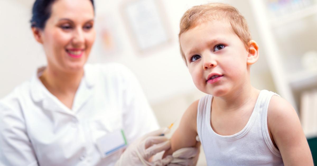 pediatrician-makes-vaccination-to-small-boy-picture-id668430802-1535572306937-1535572308715.jpg