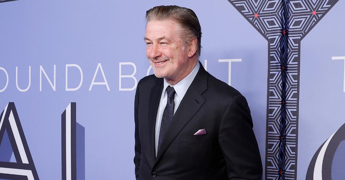  Alec Baldwin attends The Roundabout Gala 2023 at The Ziegfeld Ballroom