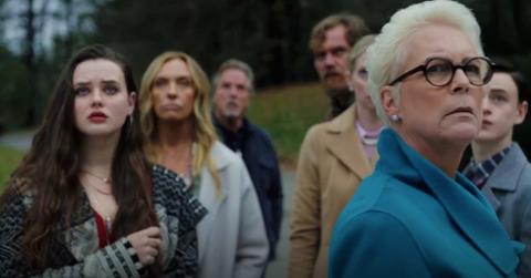 knives out post credits scene family