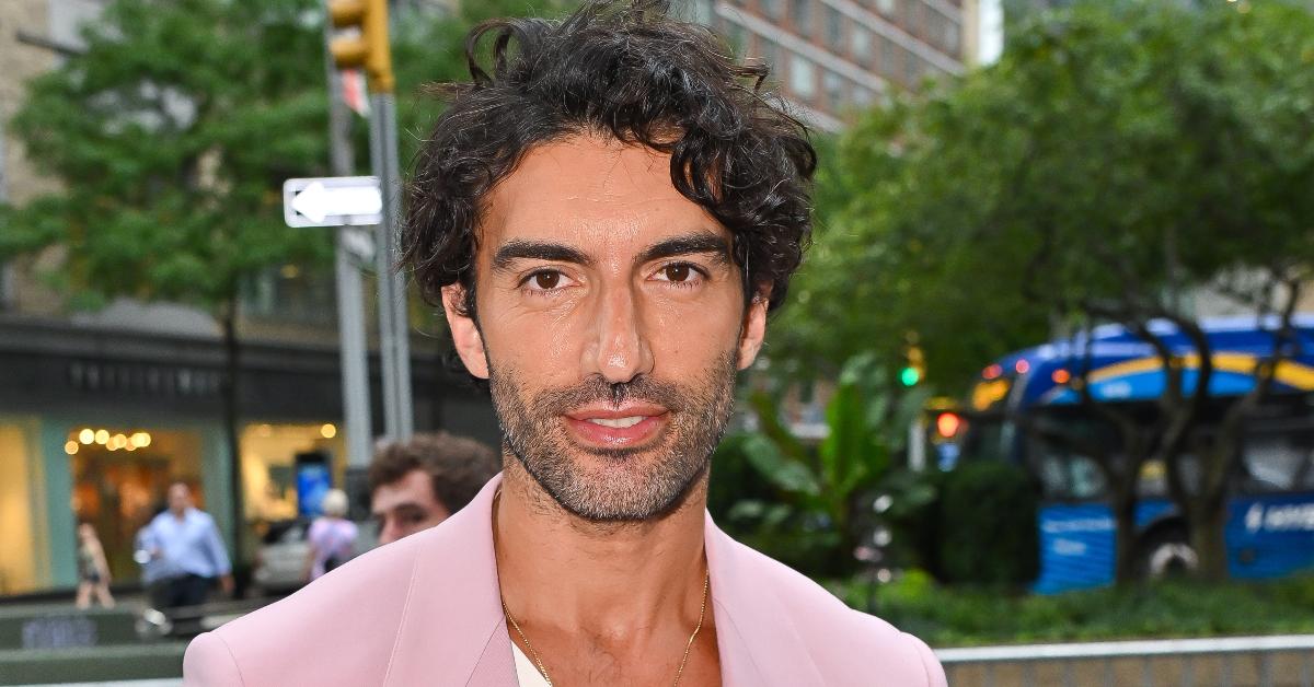 Justin Baldoni arrives to the "It Ends With Us" premiere