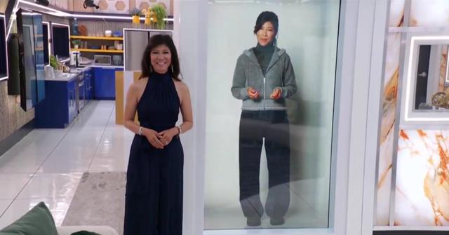 Julie Chen Moonves in the BB26 house