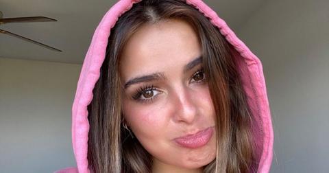 addisonraeselfie-1588000960370.jpg