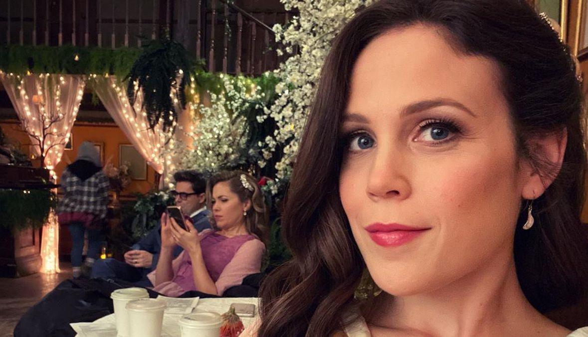 Erin Krakow