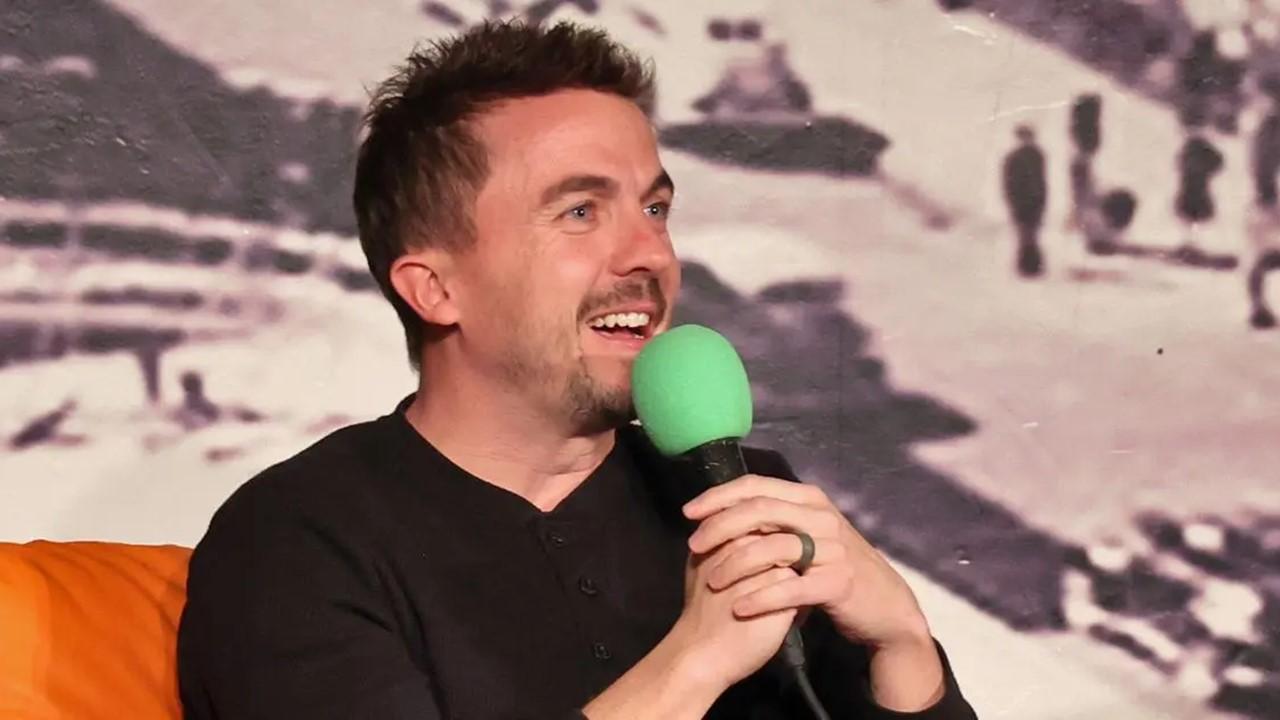  Frankie Muniz speaks onstage at Brie and Nikki Bella's live edition of SiriusXM's The Bellas Podcast on Feb. 8, 2023