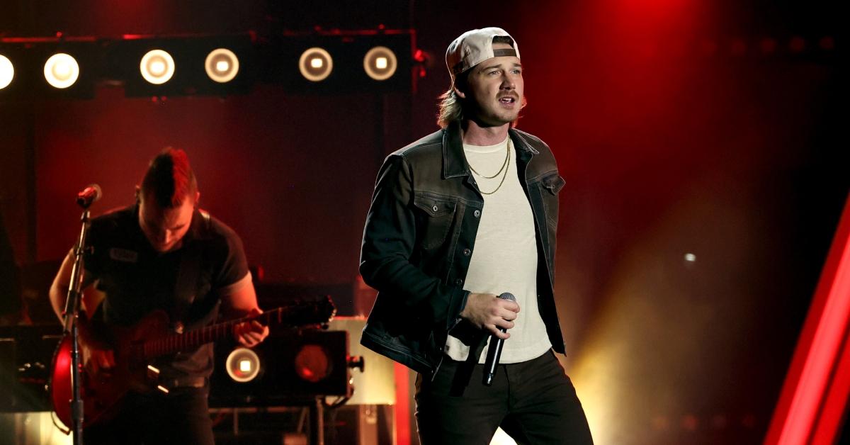 Morgan Wallen performing at The 56th Annual CMA Awards on November 09, 2022.