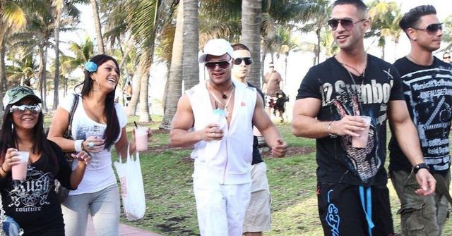 The Recipe for Ron Ron Juice from 'Jersey Shore' Is Easy