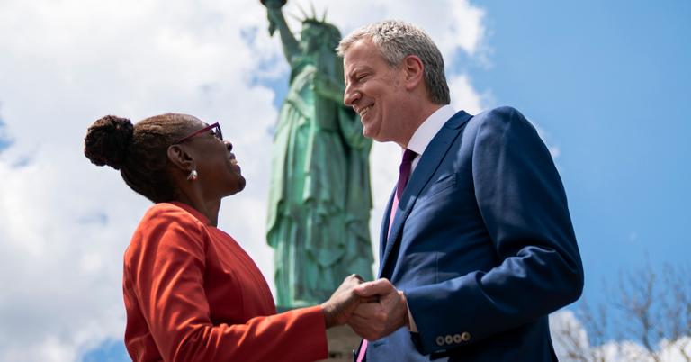 Here's Everything We Know About Bill De Blasio's Split From His Wife ...