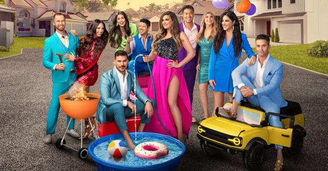 'The Valley' cast posing for promo photo