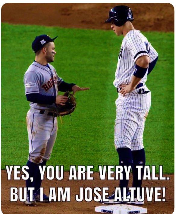 These Memes About José Altuve Will Get You in the World Series Spirit