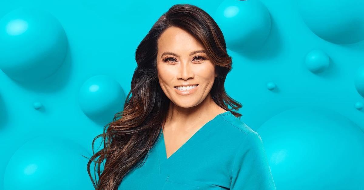 Dr. Pimple Popper smiling