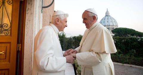 Pope Francis handshake