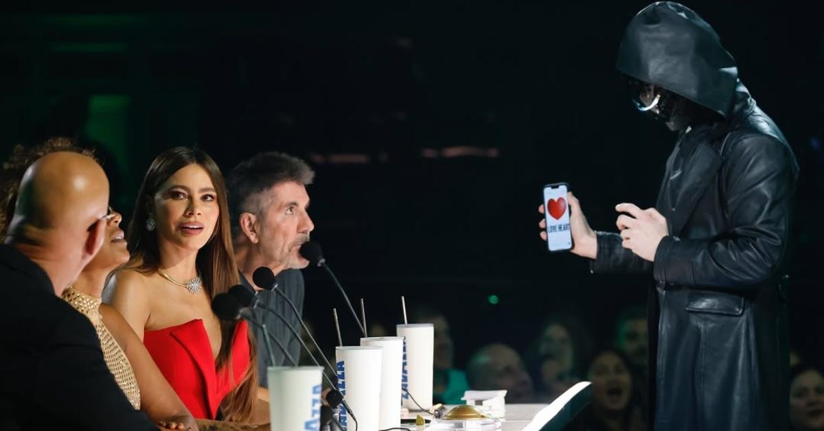 Mastermind performs a trick on America’s Got Talent.