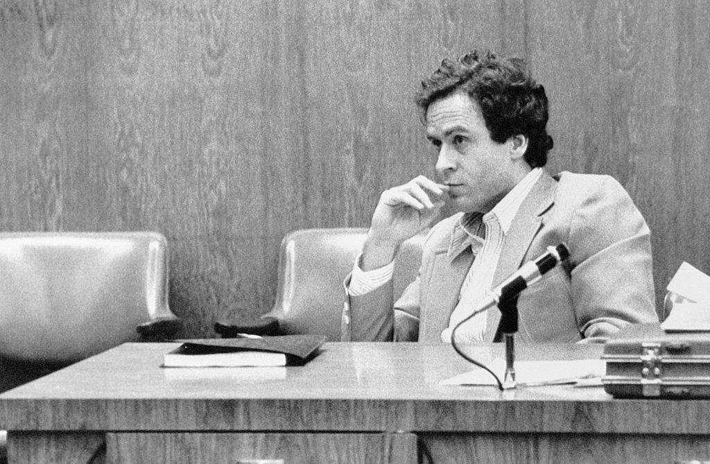 did ted bundy really work at a suicide hotline