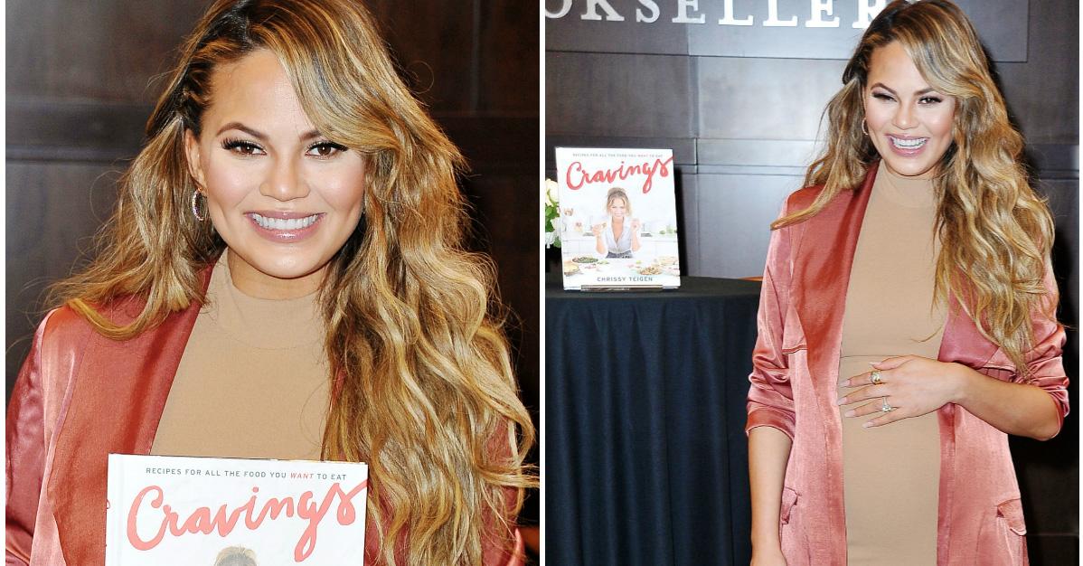 chrissy teigen cookbook