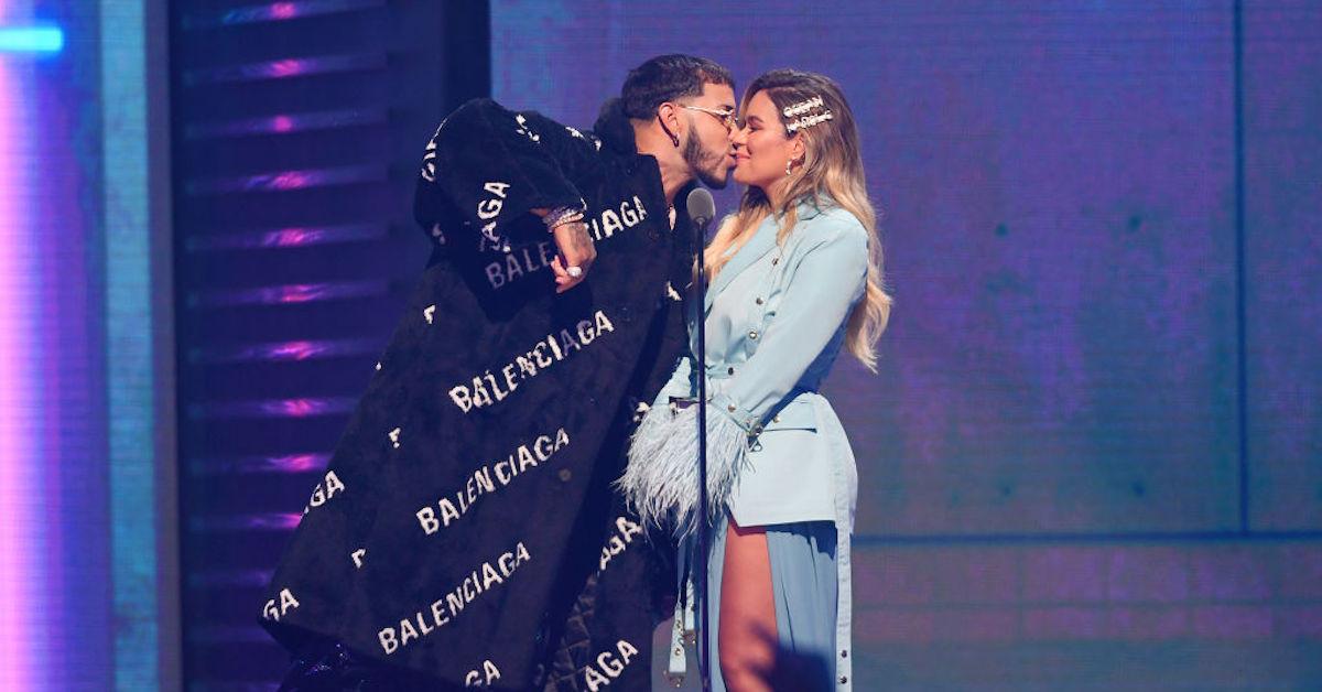 anuel historia vuelven premios enrique meaww