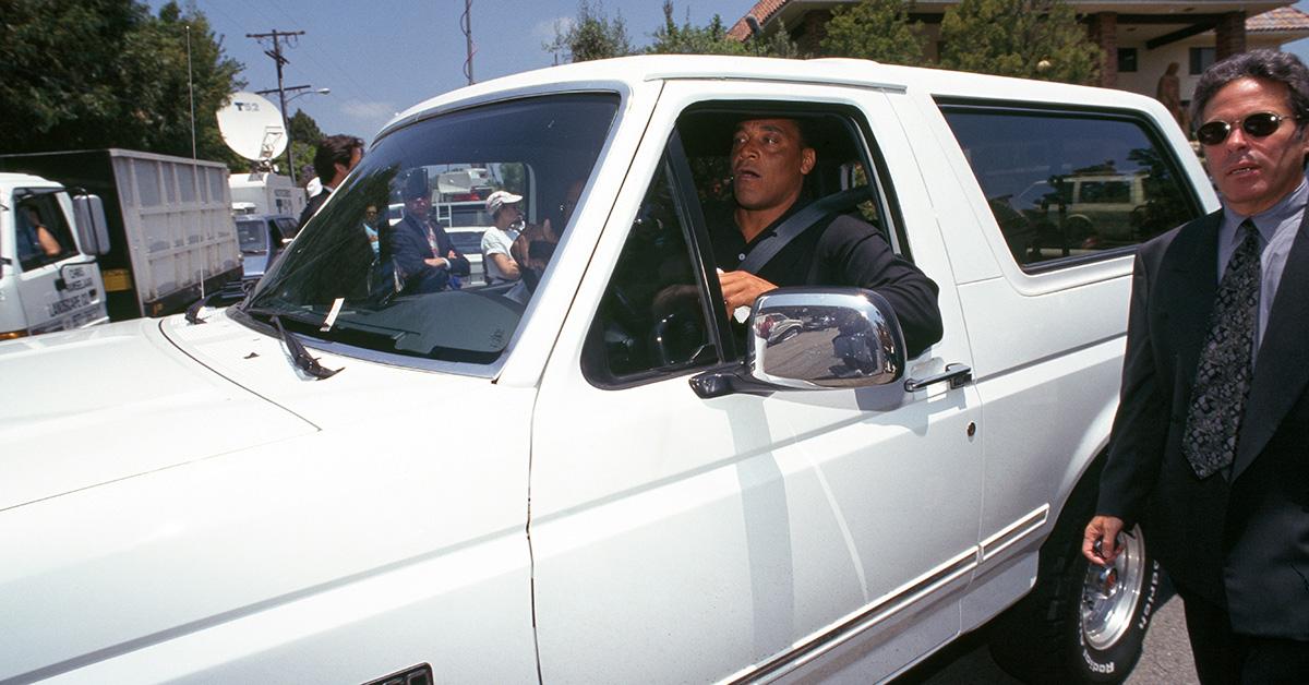 Al Cowlings driving the white Ford Bronco.