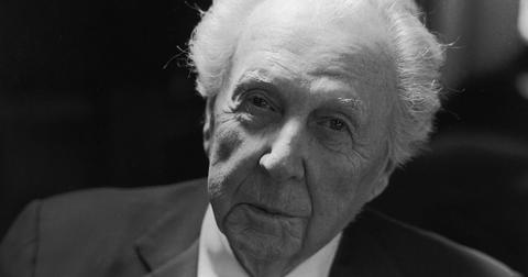 19-frank-lloyd-wright-1578322838579.jpg