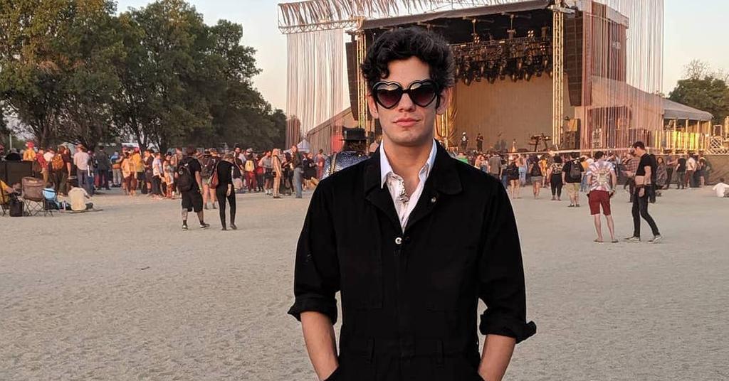 Is Robbie really a ventriloquist in “Victorious”? This is what we know