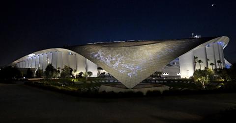 why is sofi stadium so expensive