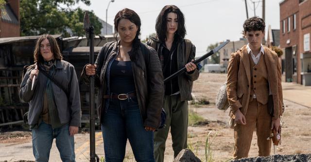 'The Walking Dead: World Beyond' Cast