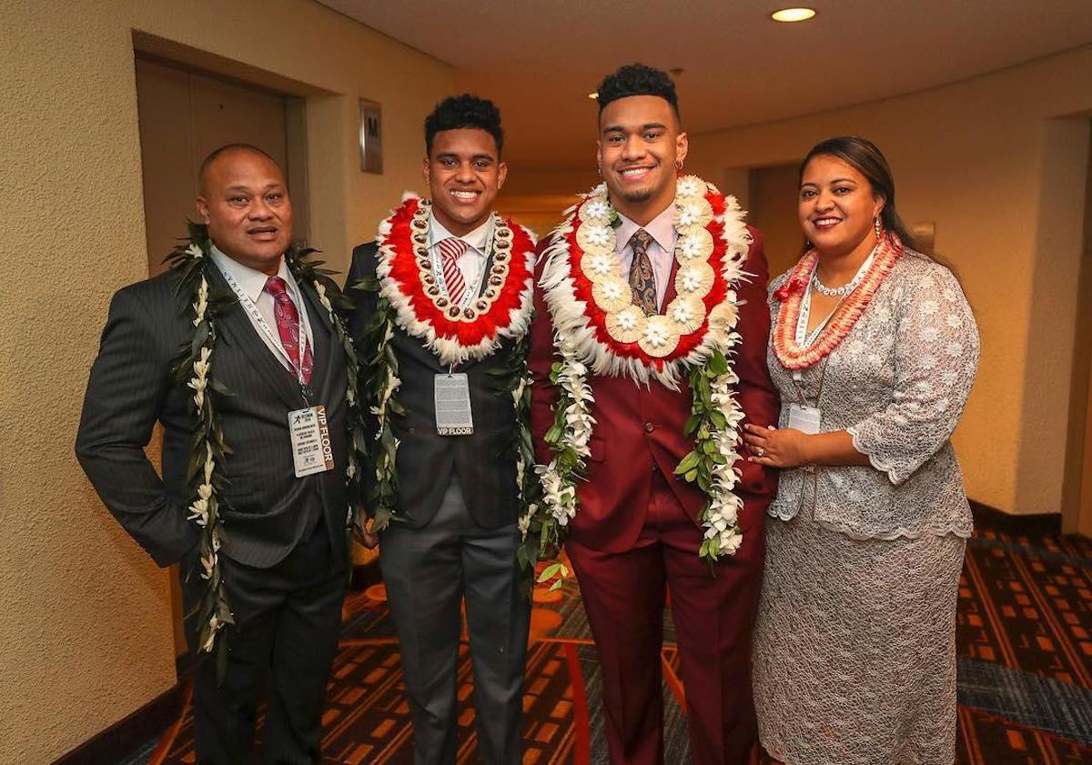 Alabama QB Tua Tagovailoa tells ESPN about dad beating him with belt