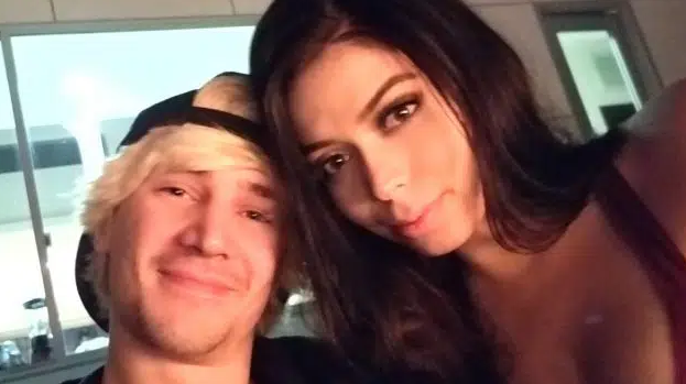 who is xqc dating