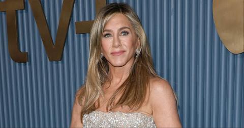 We Know Who Is Jennifer Aniston Dating