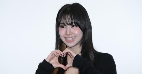 Chaeyoung of girl group TWICE attends the CHANEL 'N°1 de Chanel Garden' open photocall