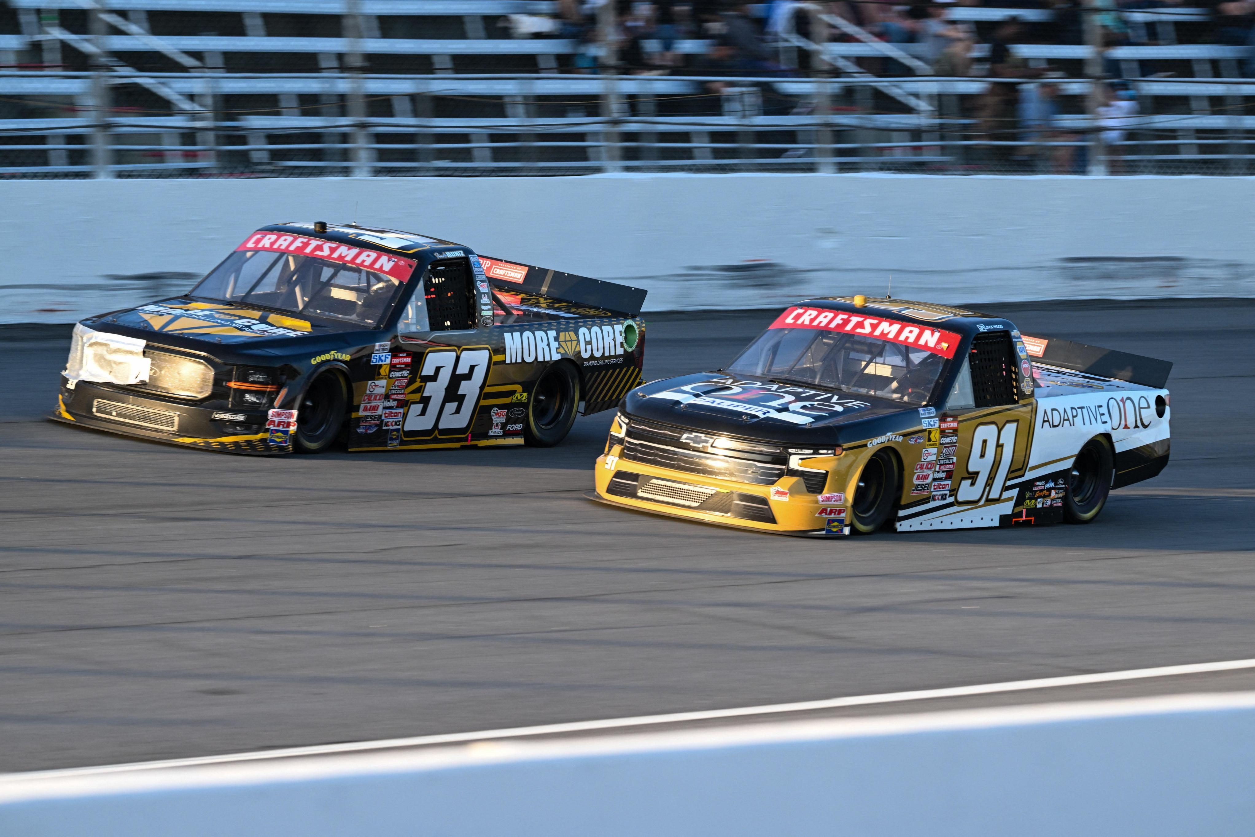 nascar-dirt-racing