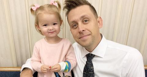 How Many Kids Does Roman Atwood Have He Is Expecting His Fourth