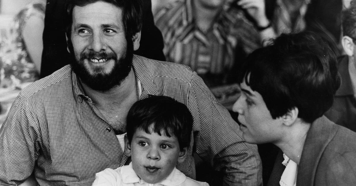 Topol with his wife and son in 1967