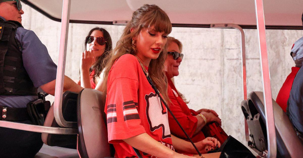 Taylor Swift at a Chiefs-Bengals game. 