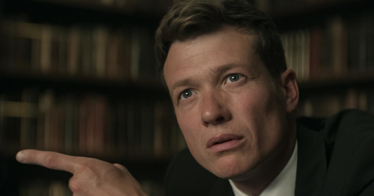 Ed Speleers as Rhys Montrose in Season 4, Part 2 of 'You'