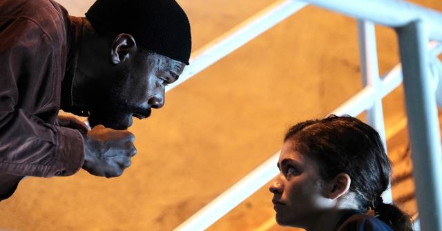 Rue and Ali get into an intense conversation, which leads to the two no longer speaking.