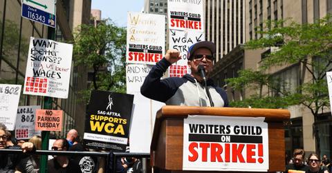 john leguizamo politics