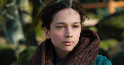 luna nera netflix plot cast