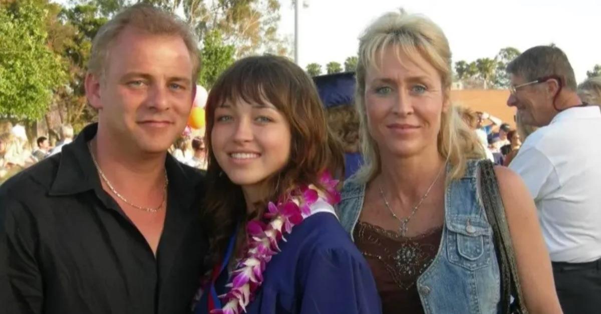 Nikki Catsouras with her parents