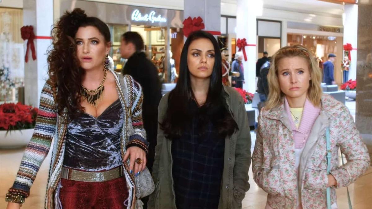 'A Bad Moms Christmas'