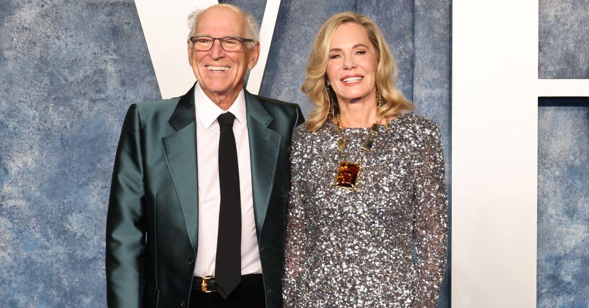 Jimmy Buffett and Jane Slagsvol attend the 2023 Vanity Fair Oscar Party in Beverly Hills, California
