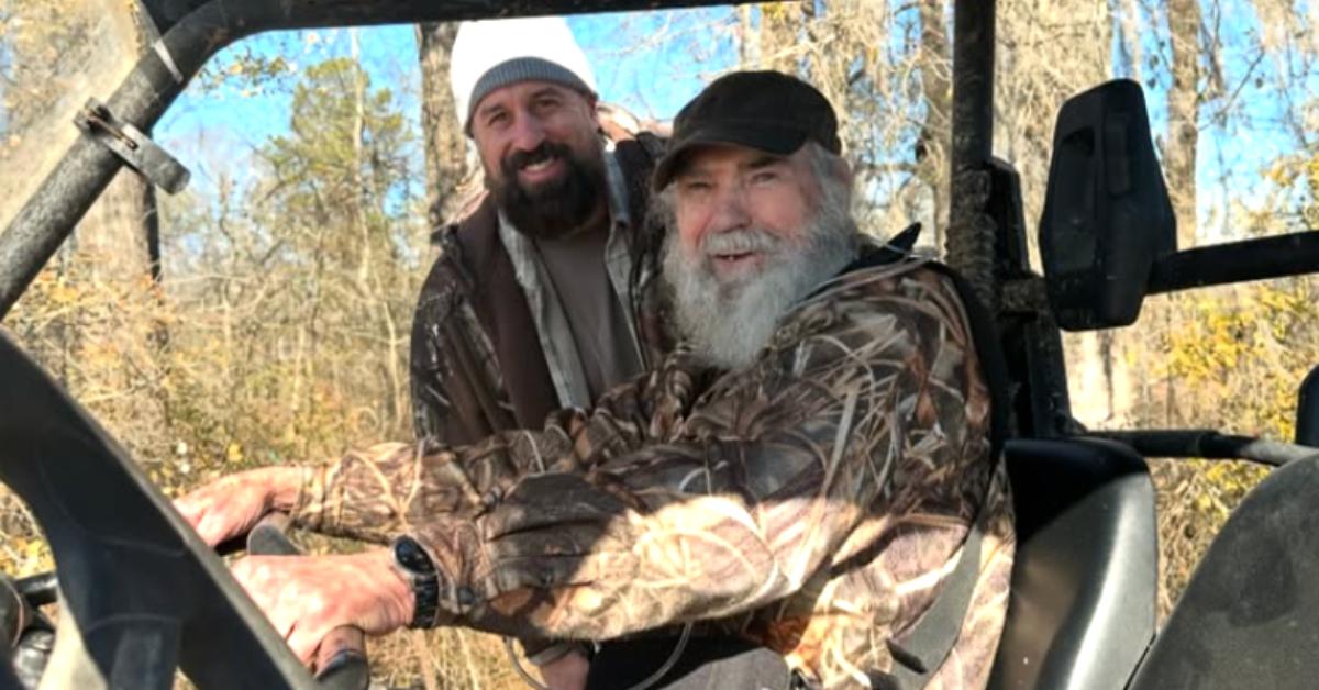 Uncle Si Robertson on a hunting trip.