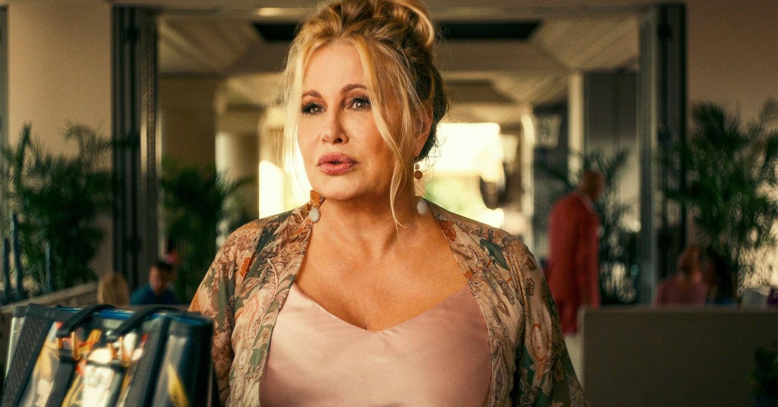 Who Died in HBO&rsquo;s &lsquo;The White Lotus&rsquo;? Who Was in the Coffin? (SPOILERS)